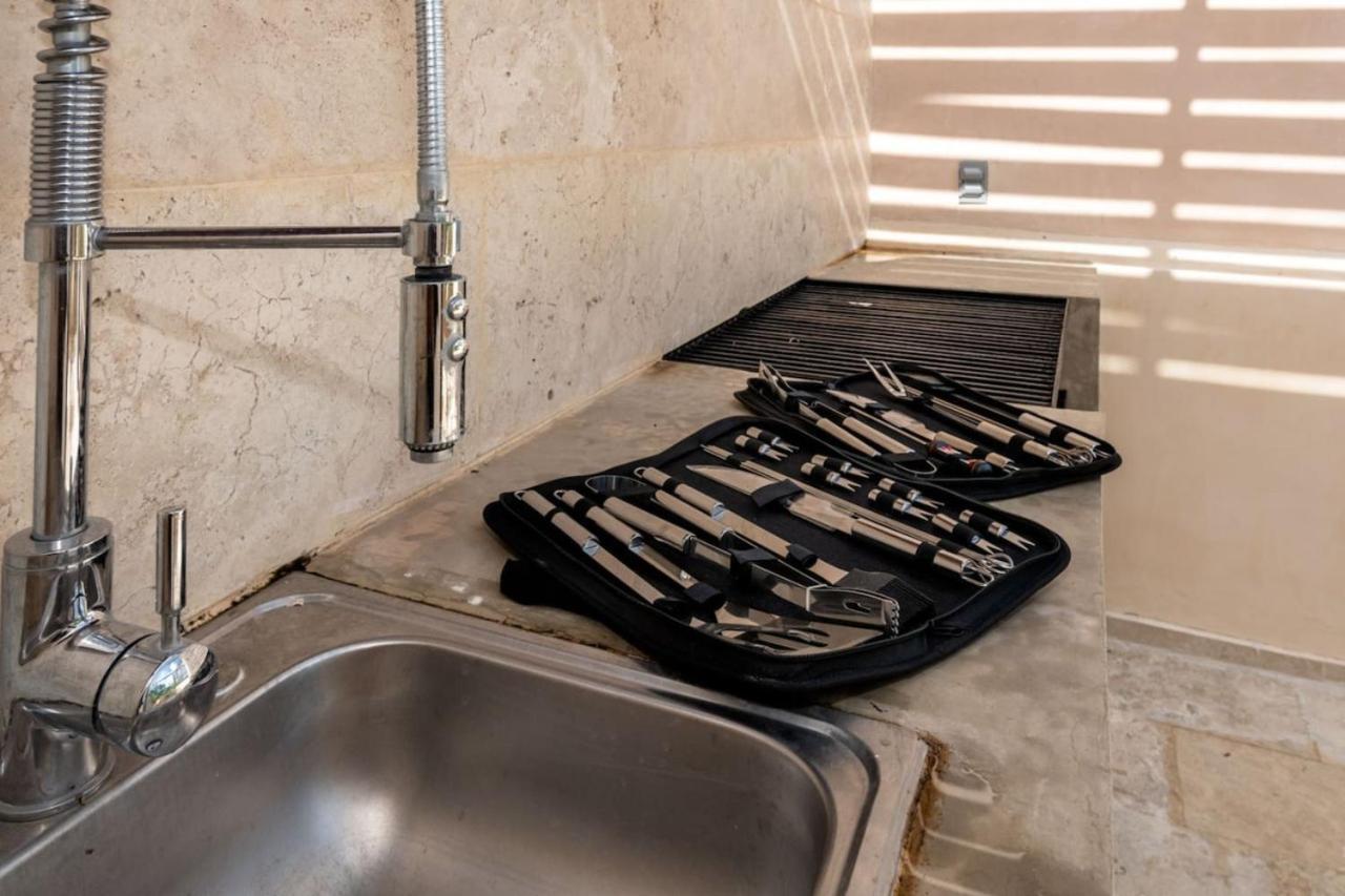 3bd Ph Pool Patio - Secure And Free Club Apartment